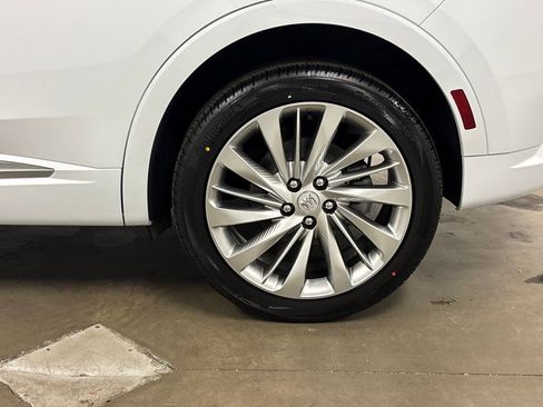 New 2026 Buick Envision Avenir AWD/4WD image 13
