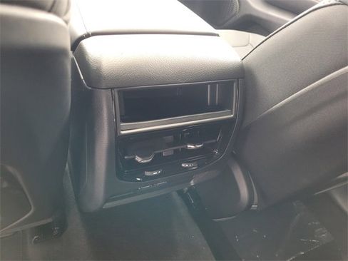 New 2025 Jeep Grand Cherokee Laredo X image 7