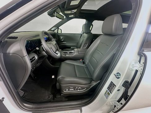 Certified 2026 Hyundai Palisade Calligraphy AWD/4WD image 21