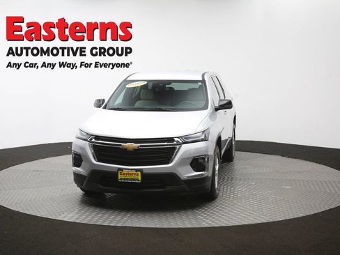 Used 2022 Chevrolet Traverse LS AWD/4WD image 53