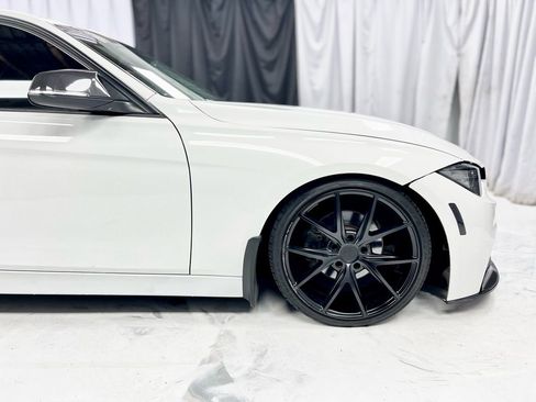 Used 2014 BMW 328i xDrive Sedan image 12