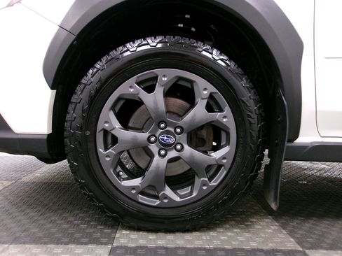 Used 2021 Subaru Crosstrek 2.5i Sport w/ Moonroof Package AWD/4WD image 17