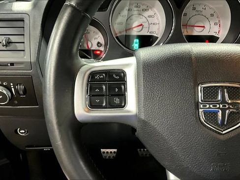 Used 2013 Dodge Challenger R/T RWD image 11