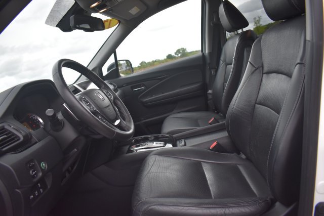 Used 2017 Honda Pilot Elite image 28