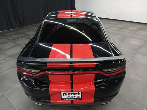 Used 2022 Dodge Charger SXT w/ Blacktop Package RWD image 42