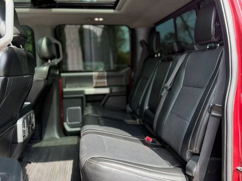 Used 2017 Ford F250 Lariat w/ Lariat Ultimate Package AWD/4WD image 13