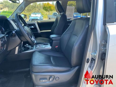 Used 2018 Toyota 4Runner Limited AWD/4WD image 36