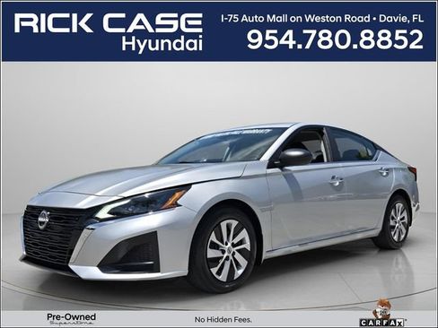 Used 2024 Nissan Altima 2.5 S FWD image 1