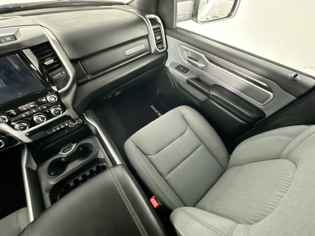 Used 2022 RAM 1500 Big Horn AWD/4WD image 11