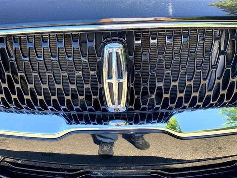 Used 2020 Lincoln Nautilus Black Label AWD/4WD image 5