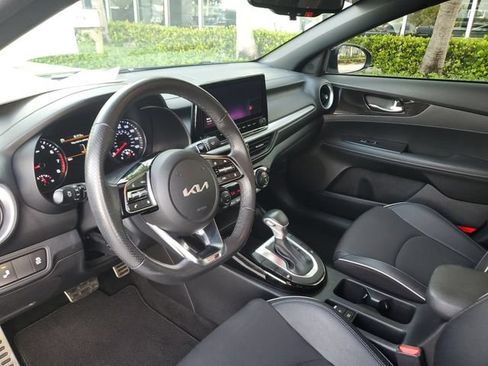 Certified 2024 Kia Forte GT-Line FWD image 19