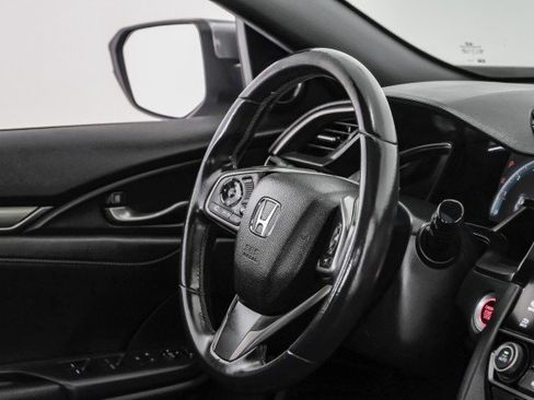 Used 2018 Honda Civic EX-L image 11