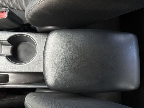 Used 2017 Nissan Sentra S image 21