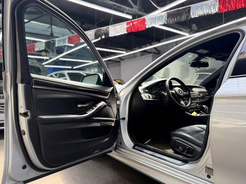 Used 2016 BMW 535i xDrive Sedan AWD/4WD image 24