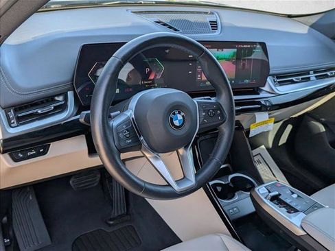 Used 2025 BMW X1 xDrive28i w/ Convenience Package AWD/4WD image 10