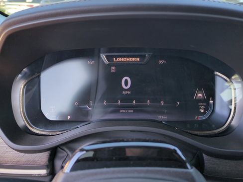 New 2025 RAM 1500 Limited image 10