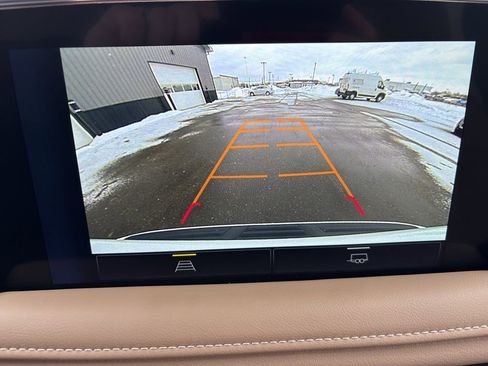 Used 2024 Chevrolet Tahoe Premier AWD/4WD image 22