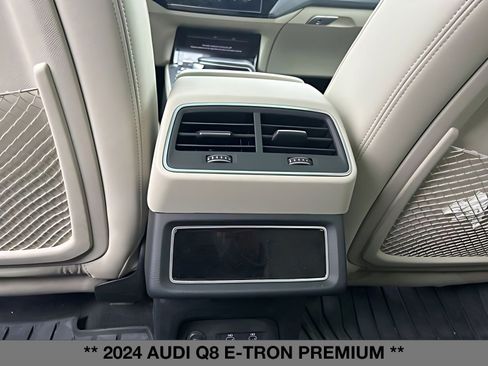 Used 2024 Audi Q8 e-tron Premium image 18