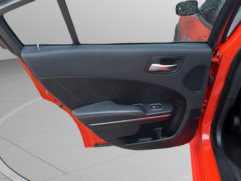 Used 2017 Dodge Charger R/T Scat Pack w/ Beats Audio Group image 17