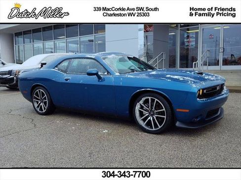 Certified 2022 Dodge Challenger R/T w/ Plus Package image 1