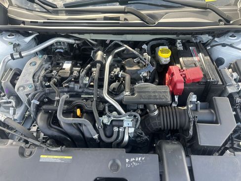 Used 2025 Nissan Sentra SV image 31