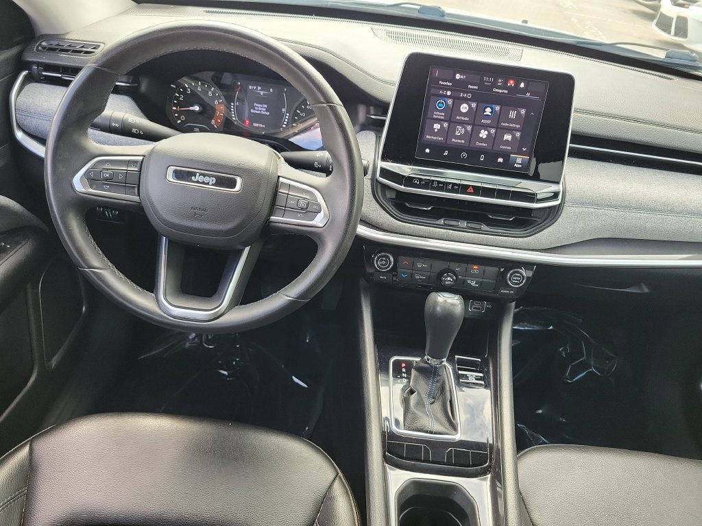 Used 2022 Jeep Compass Latitude FWD image 26