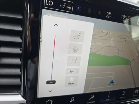 New 2026 Chrysler Pacifica Limited FWD image 32