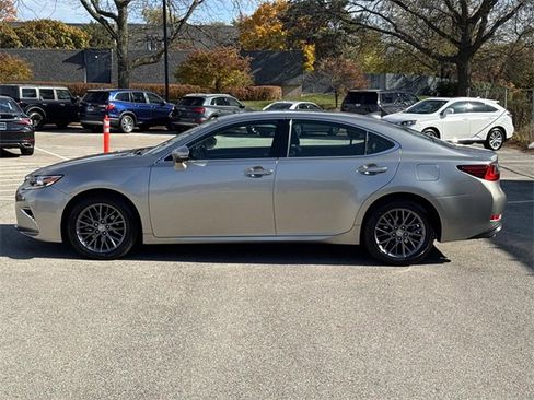 Used 2018 Lexus ES 350 w/ Premier Package image 8