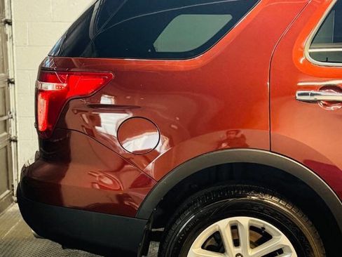 Used 2015 Ford Explorer XLT w/ Equipment Group 202B image 7