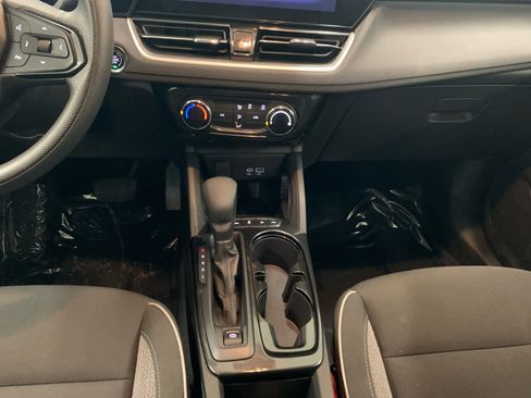 Used 2025 Chevrolet TrailBlazer LT image 17