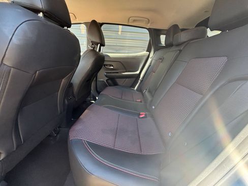 Used 2026 Nissan Kicks SR FWD image 21