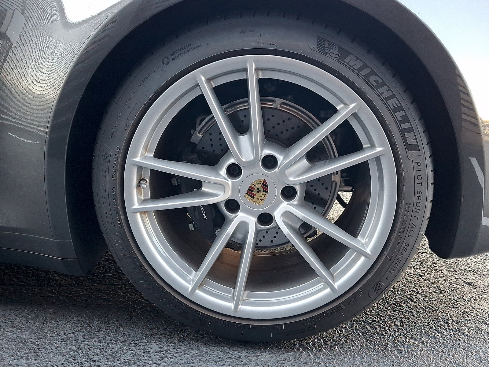 Certified 2024 Porsche 911 Carrera RWD image 14