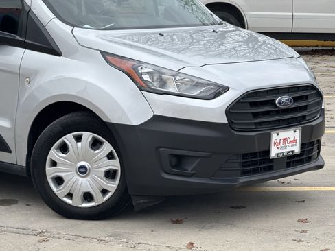 Used 2023 Ford Transit Connect XL image 2