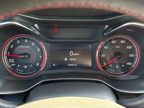 Used 2023 Chevrolet TrailBlazer RS w/ Sun and Liftgate Package FWD image 23
