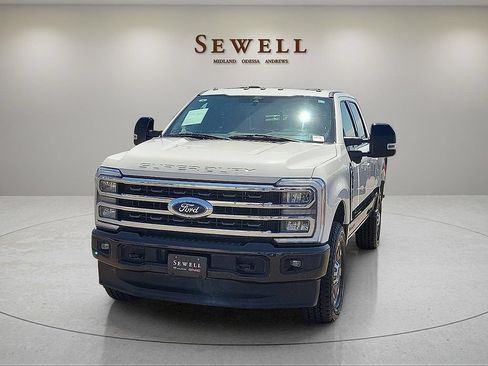 Used 2024 Ford F350 King Ranch w/ FX4 Off-Road Package AWD/4WD image 1