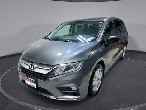 Used 2018 Honda Odyssey LX image 1