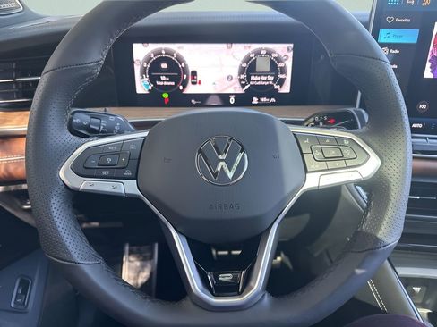 New 2026 Volkswagen Tiguan SEL R-Line image 14