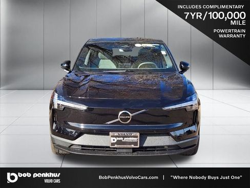 New 2025 Volvo EX30 Plus w/ Protection Package Premier image 21