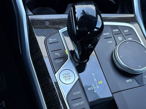 Used 2022 BMW 330i Sedan w/ Premium Package 2 image 23