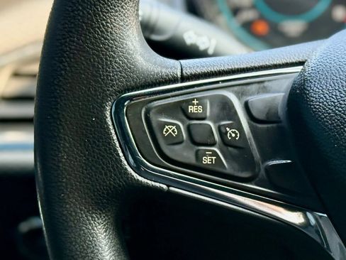 Used 2018 Chevrolet Cruze LT w/ RS Package image 18