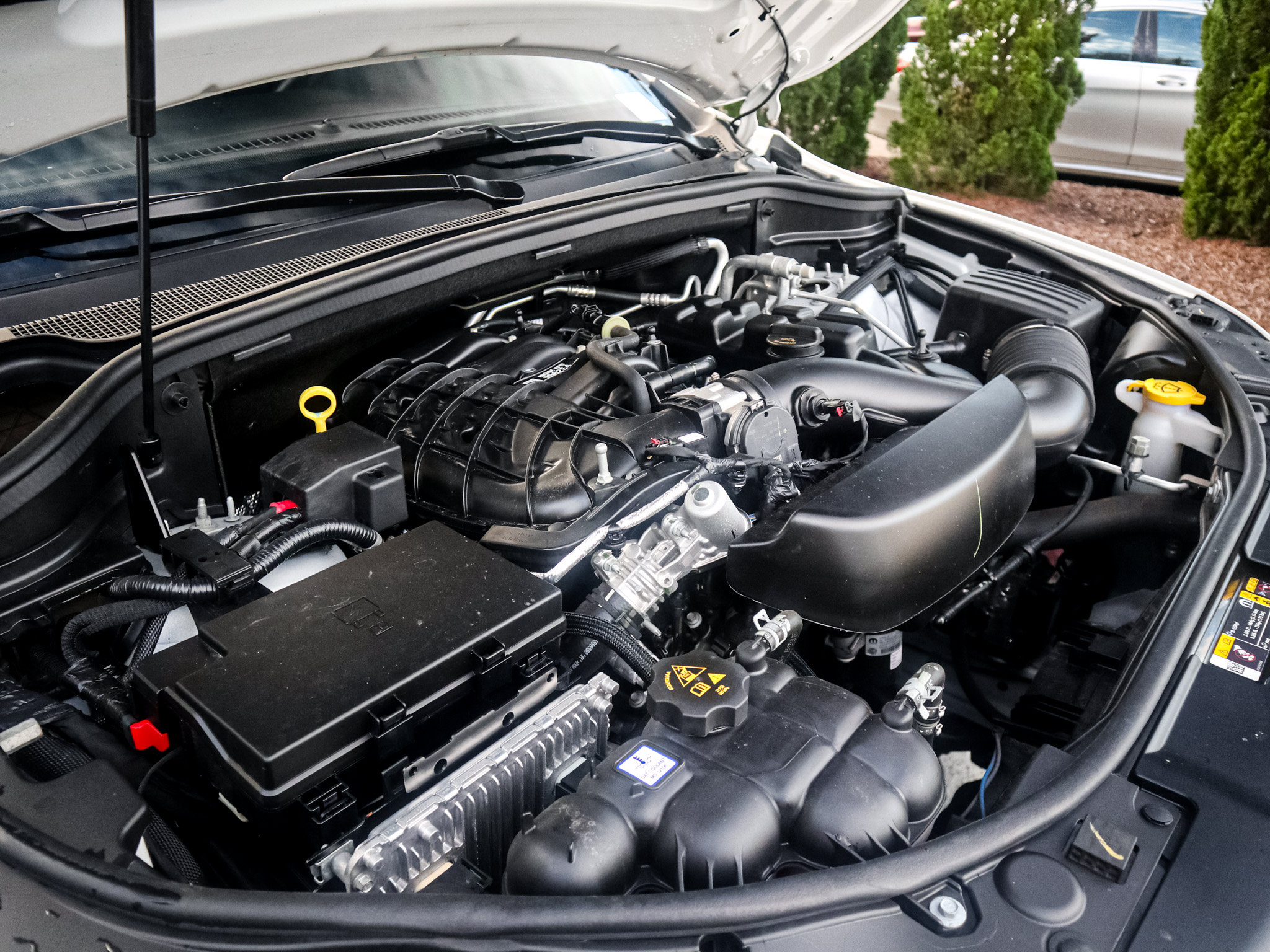 Used 2025 Dodge Durango GT RWD image 33