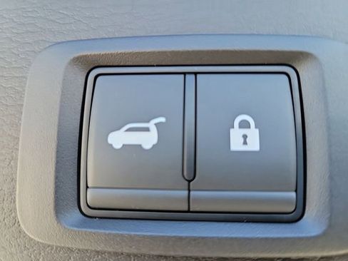 New 2025 Mitsubishi Outlander SEL image 10