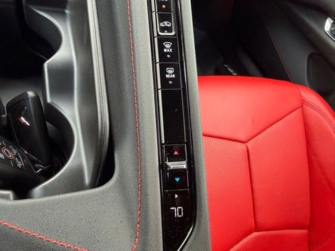Used 2021 Chevrolet Corvette Stingray Coupe w/ Z51 Performance Package RWD image 39