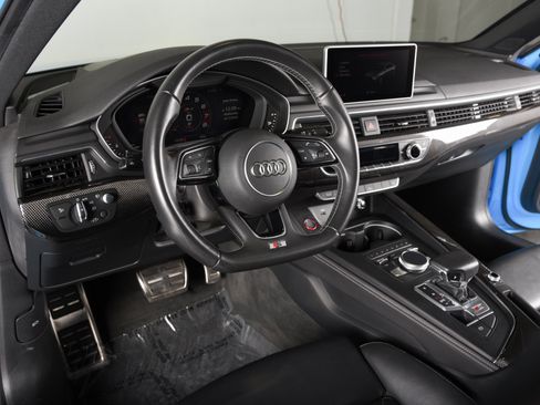 Used 2019 Audi S4 Prestige w/ Prestige Package AWD/4WD image 4