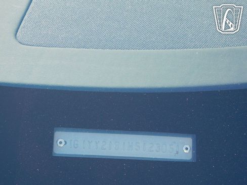 Used 1987 Chevrolet Corvette Coupe image 3