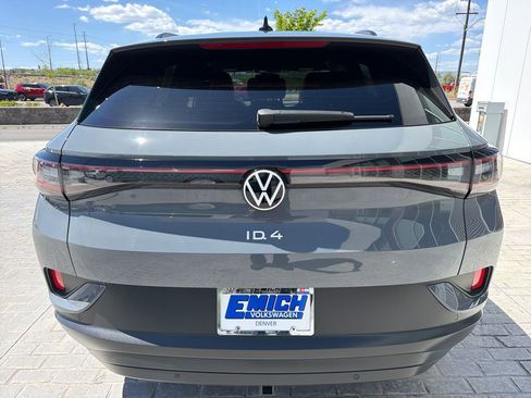 Certified 2023 Volkswagen ID.4 Pro image 6
