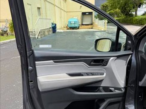 Used 2018 Honda Odyssey EX-L image 26
