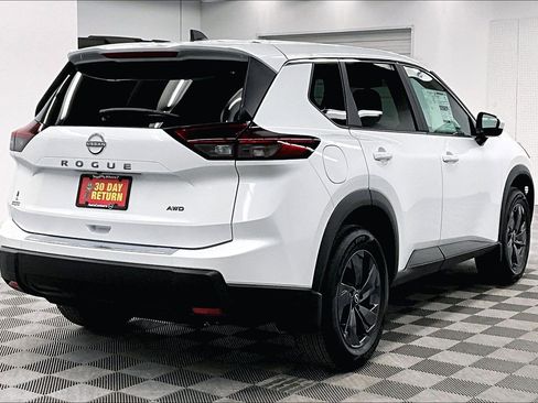 New 2026 Nissan Rogue SV AWD/4WD image 33