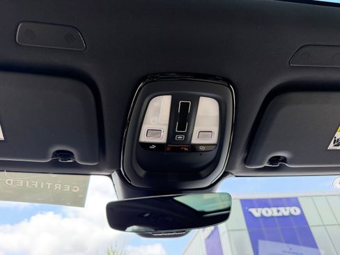 Certified 2026 Volvo XC60 B5 Plus AWD/4WD image 21