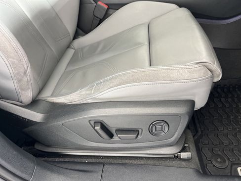 Used 2022 Audi Q3 2.0T Premium Plus image 42